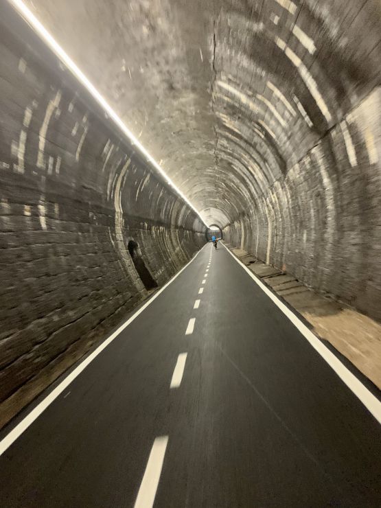 Tunnel